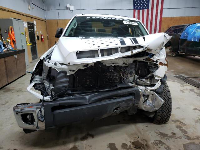  TOYOTA TUNDRA 2019 Белый