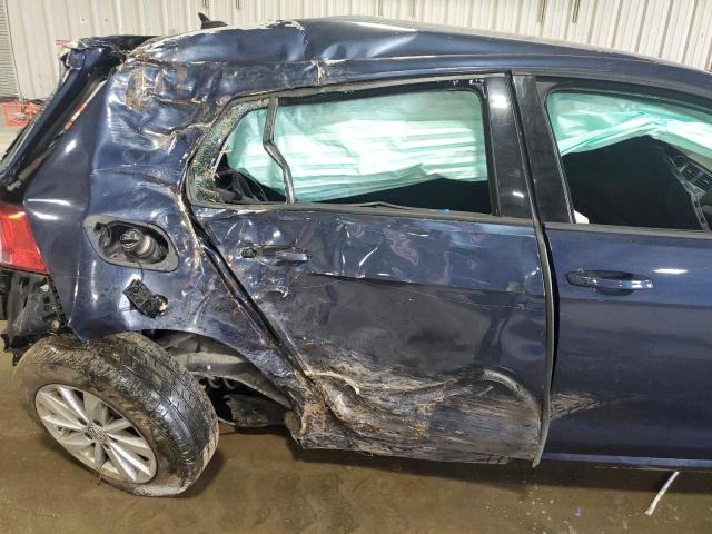 Фото: 3VW217AU2GM018326