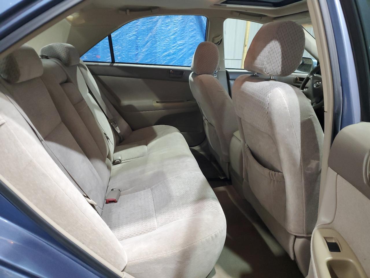 2004 Toyota Camry Le VIN: 4T1BE32K84U797652 Lot: 62638125