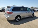 2016 Toyota Sienna Le   na sprzedaż w San Martin, CA - Front End