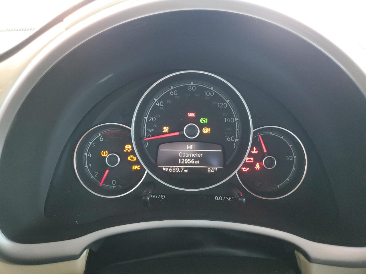 2019 Volkswagen Beetle S VIN: 3VW5DAAT9KM510692 Lot: 62407655