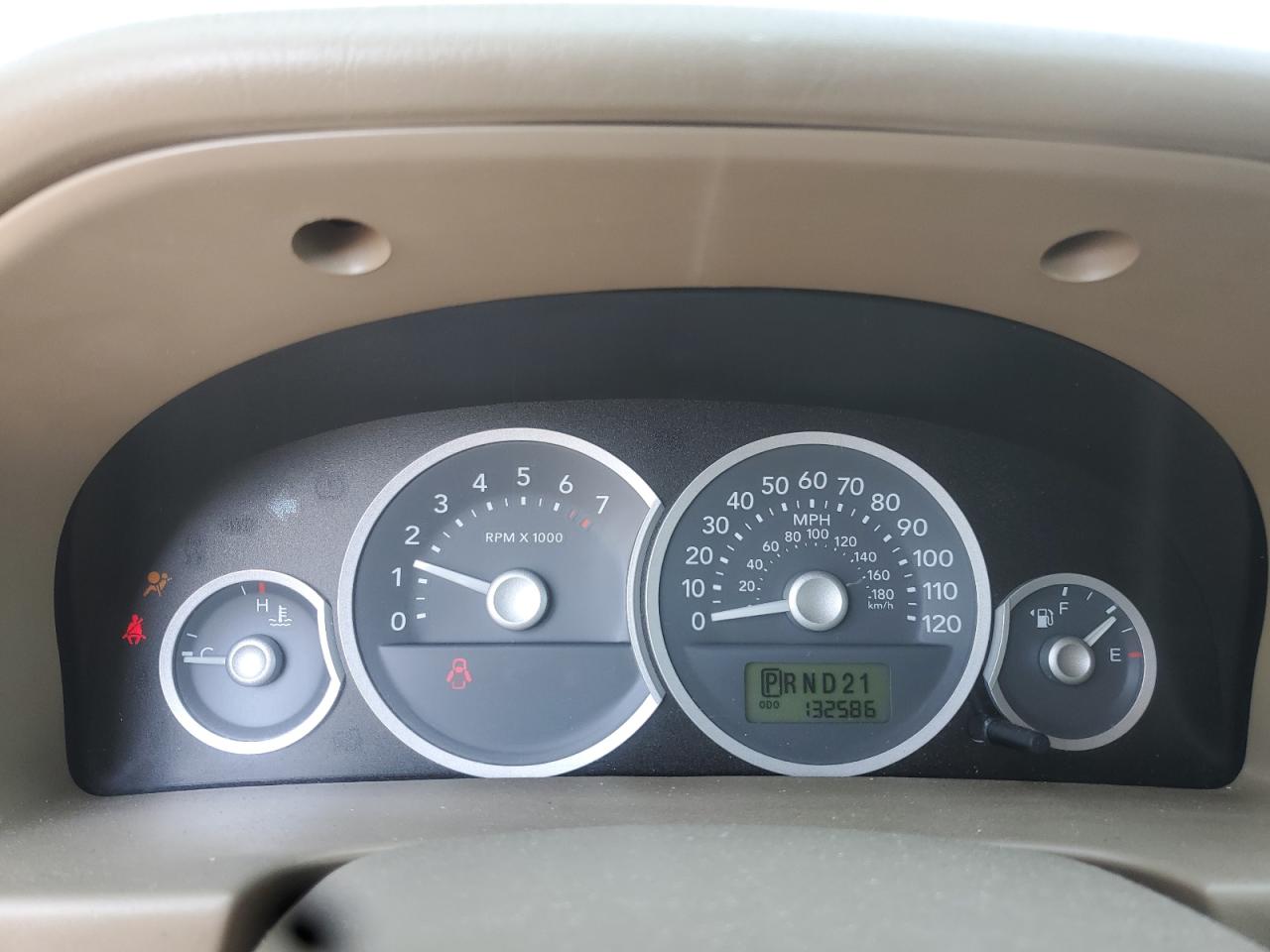 2007 Mercury Mariner Convenience VIN: 4M2YU80Z77KJ00626 Lot: 59371015