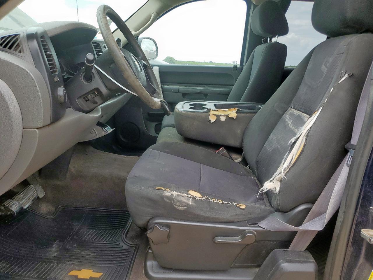 2011 Chevrolet Silverado C1500 Ls VIN: 1GCRCREA1BZ288551 Lot: 62510155