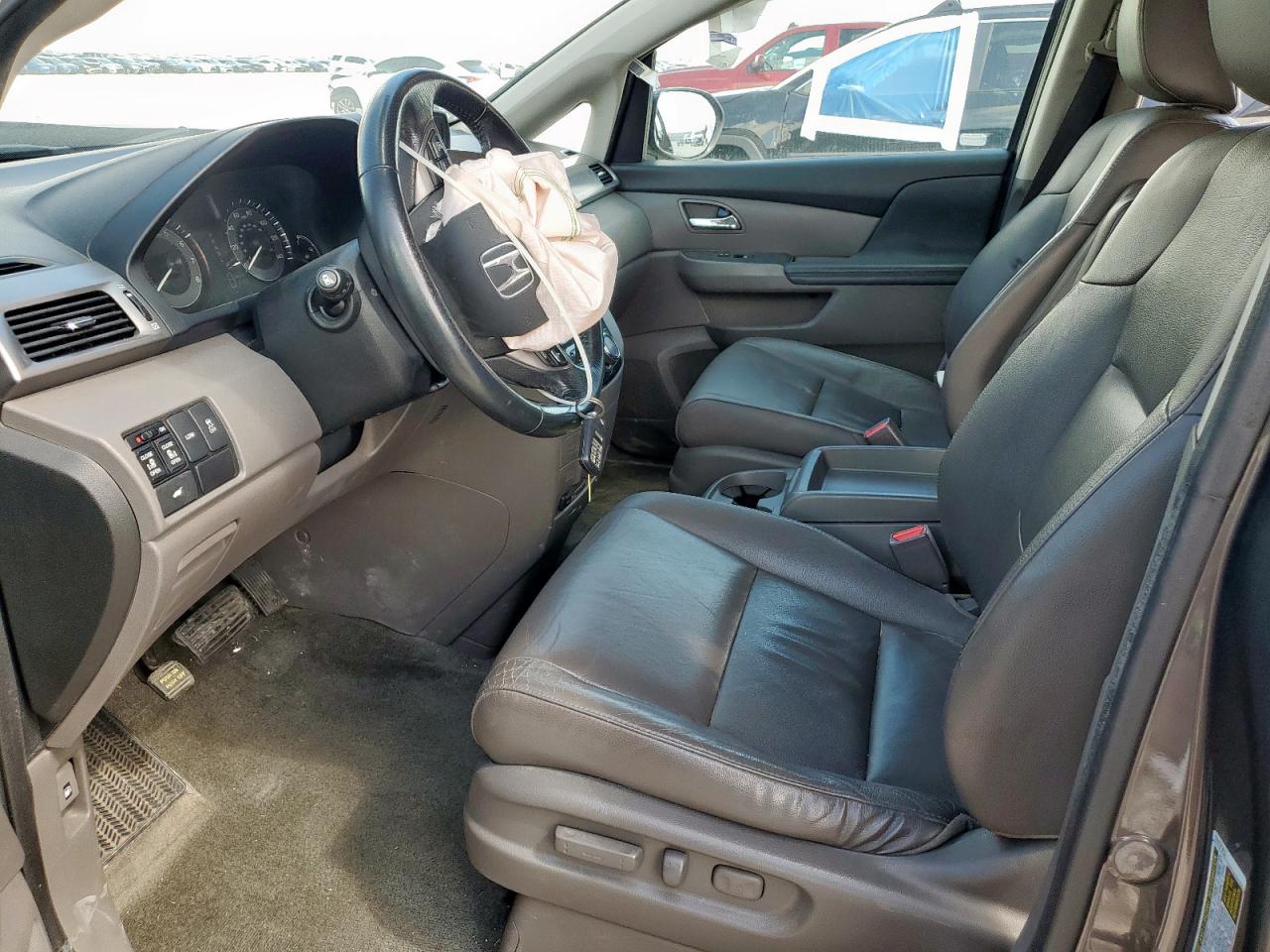 HONDA All Models 2014 VIN 5FNRL5H66EB112024 zdjęcie 7