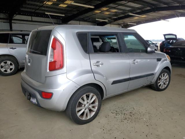 Паркетники KIA SOUL 2013 Серебристый
