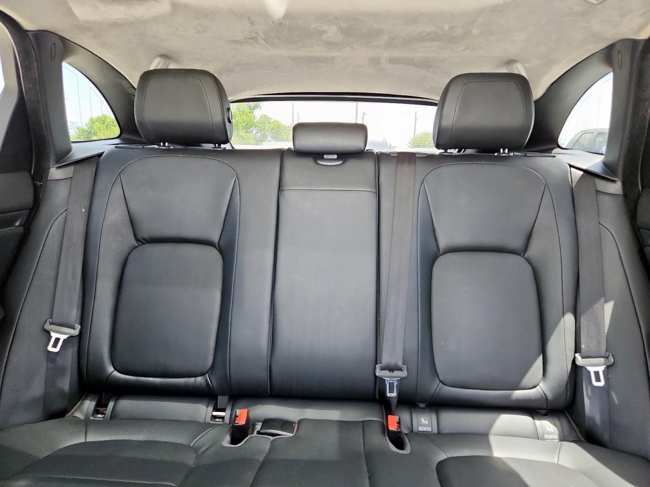 2019 Jaguar F-Pace Premium VIN: SADCJ2FX4KA390001 Lot: 63115225