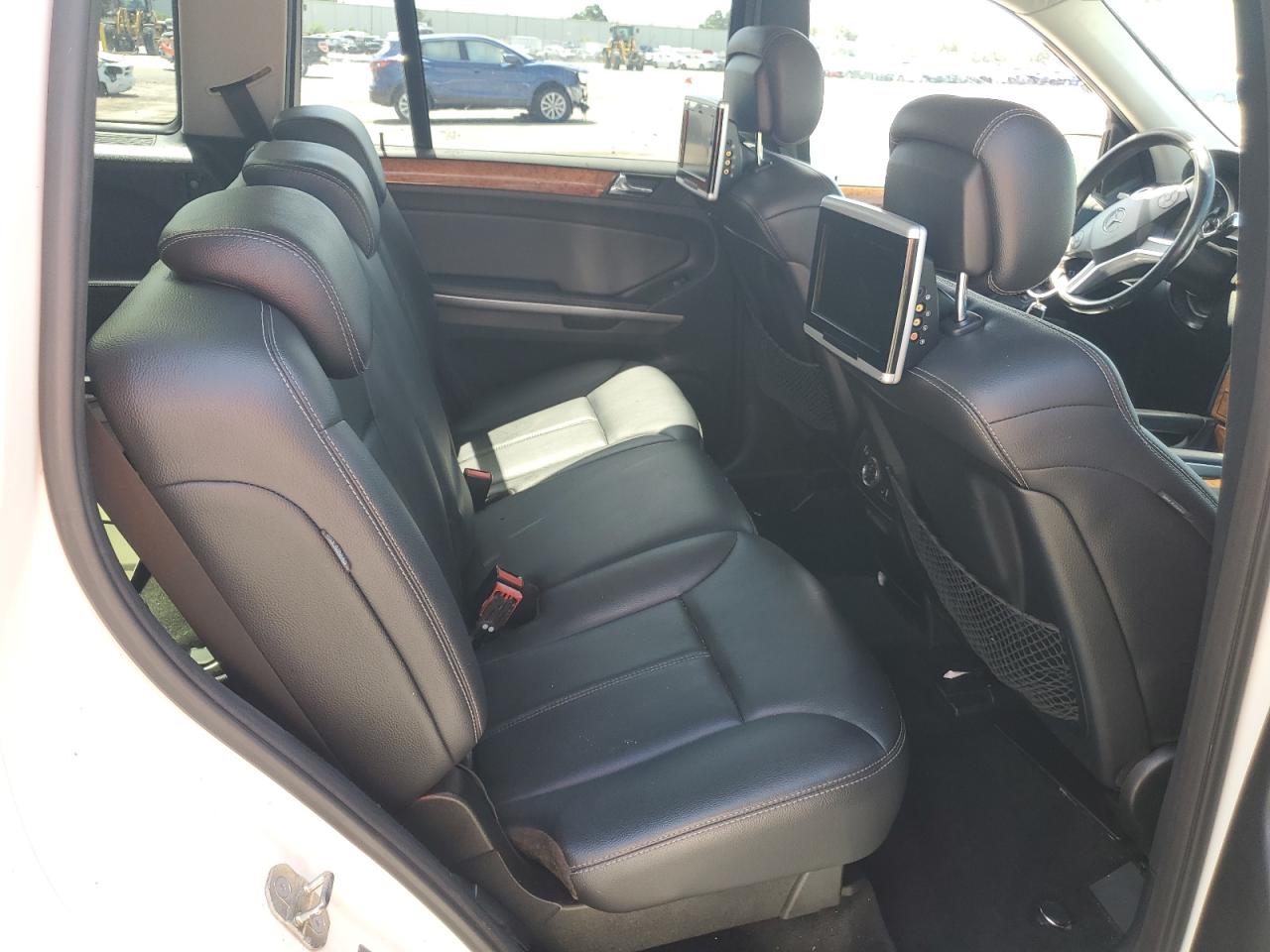 2009 Mercedes-Benz Gl 450 4Matic VIN: 4JGBF71E49A445614 Lot: 61215655