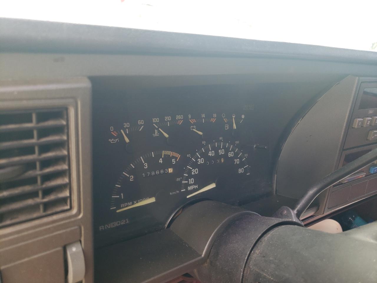 1992 GMC Sierra K1500 VIN: 2GTEK19K9N1554773 Lot: 62872005