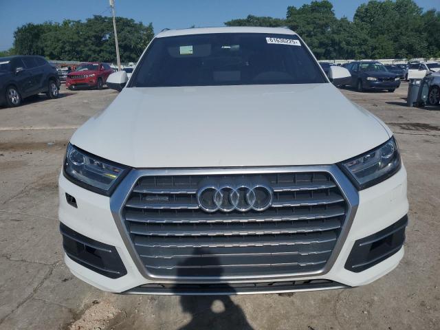 AUDI Q7 2018 Белы