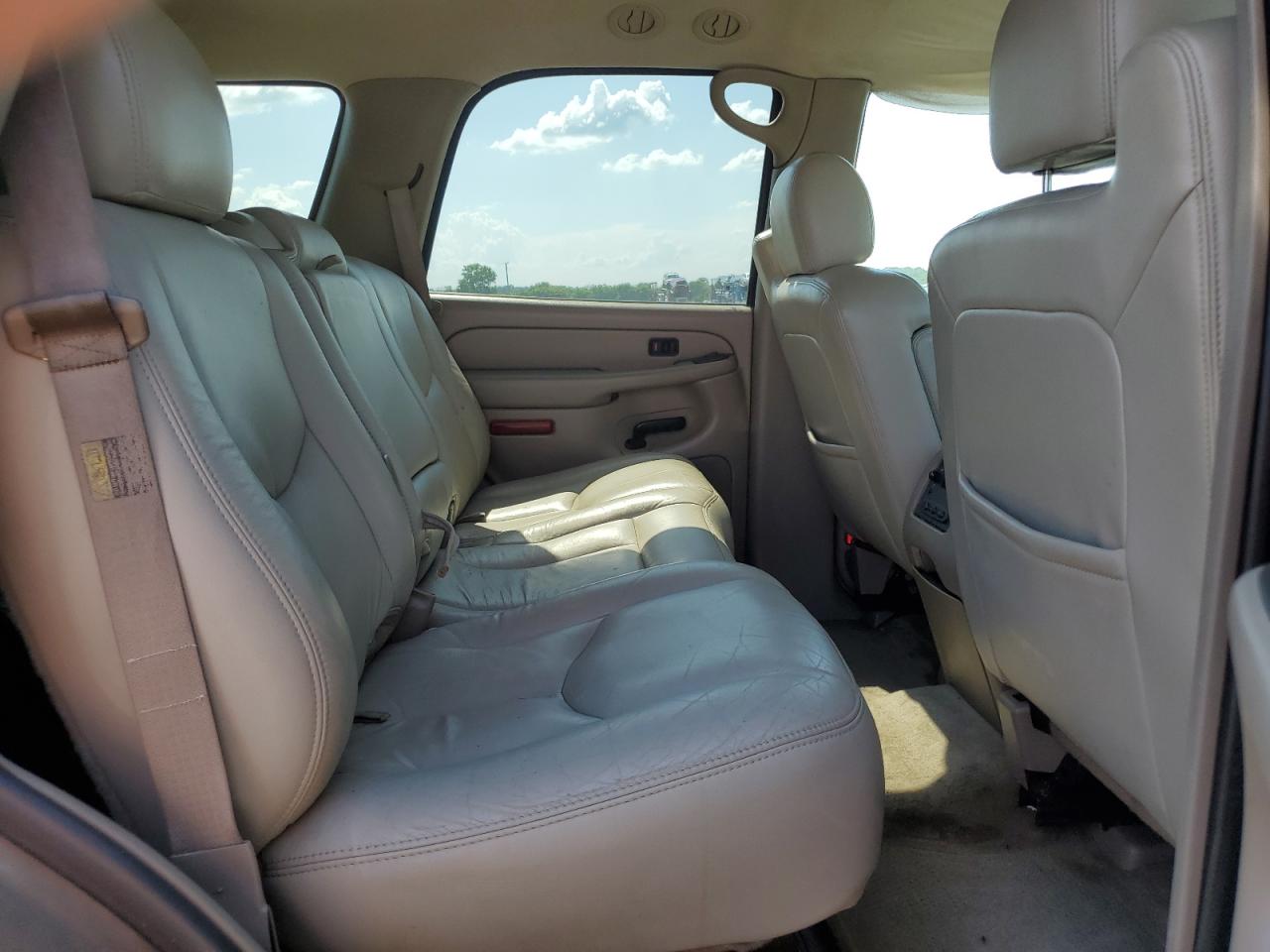 2004 Chevrolet Tahoe K1500 VIN: 1GNEK13Z24R105499 Lot: 62035155
