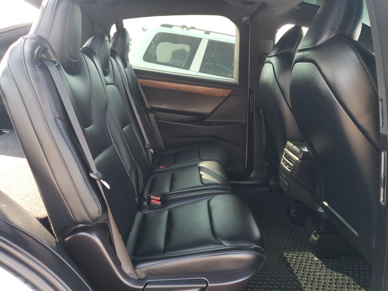 2020 Tesla Model X VIN: 5YJXCDE28LF248736 Lot: 60119735
