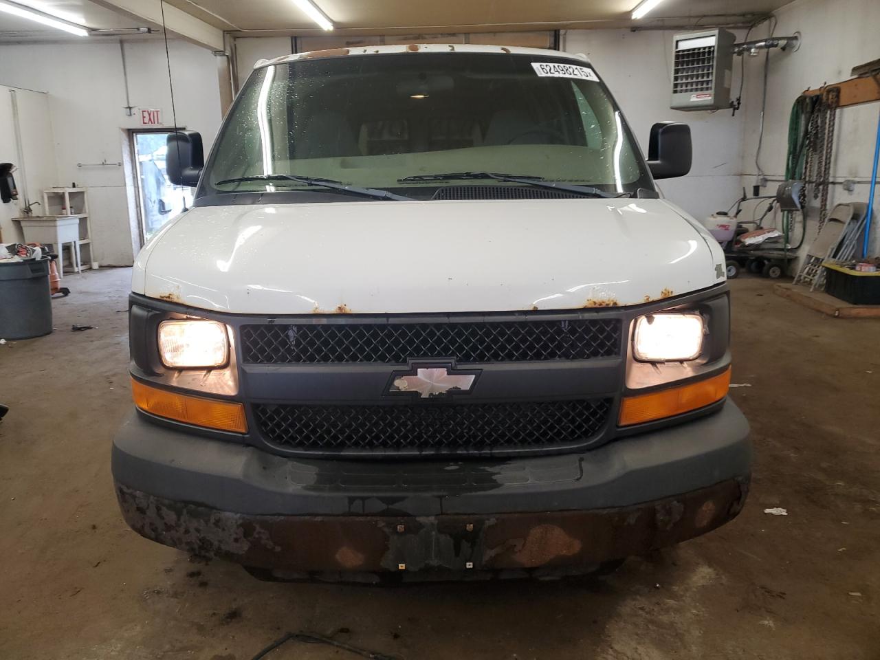 CHEVROLET EXPRESS 2009 VIN 1GCFG15X391139337 zdjęcie 5
