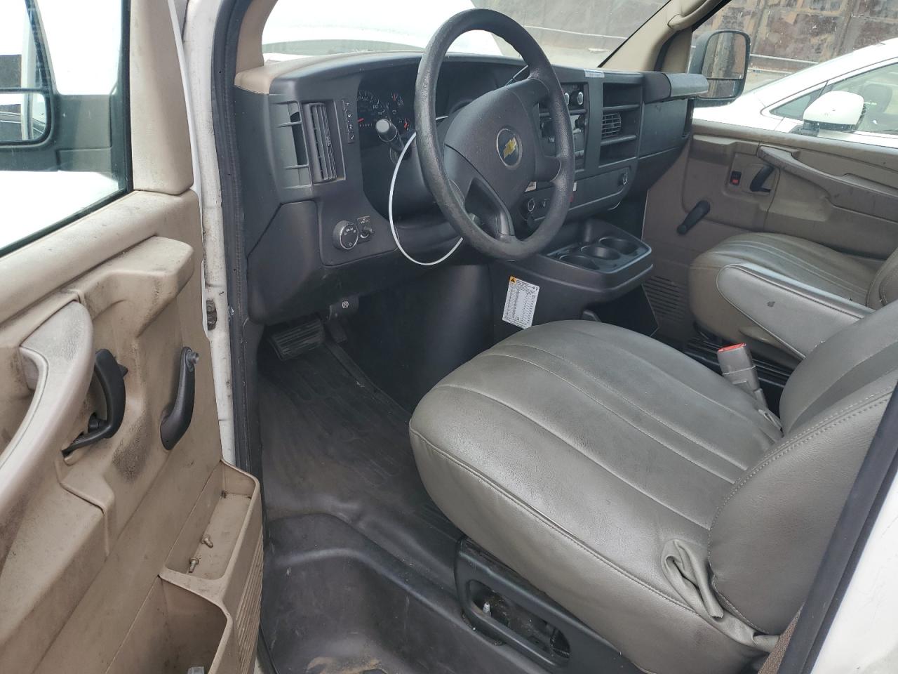 2011 Chevrolet Express G2500 VIN: 1GCWGFCB0B1129746 Lot: 62460395