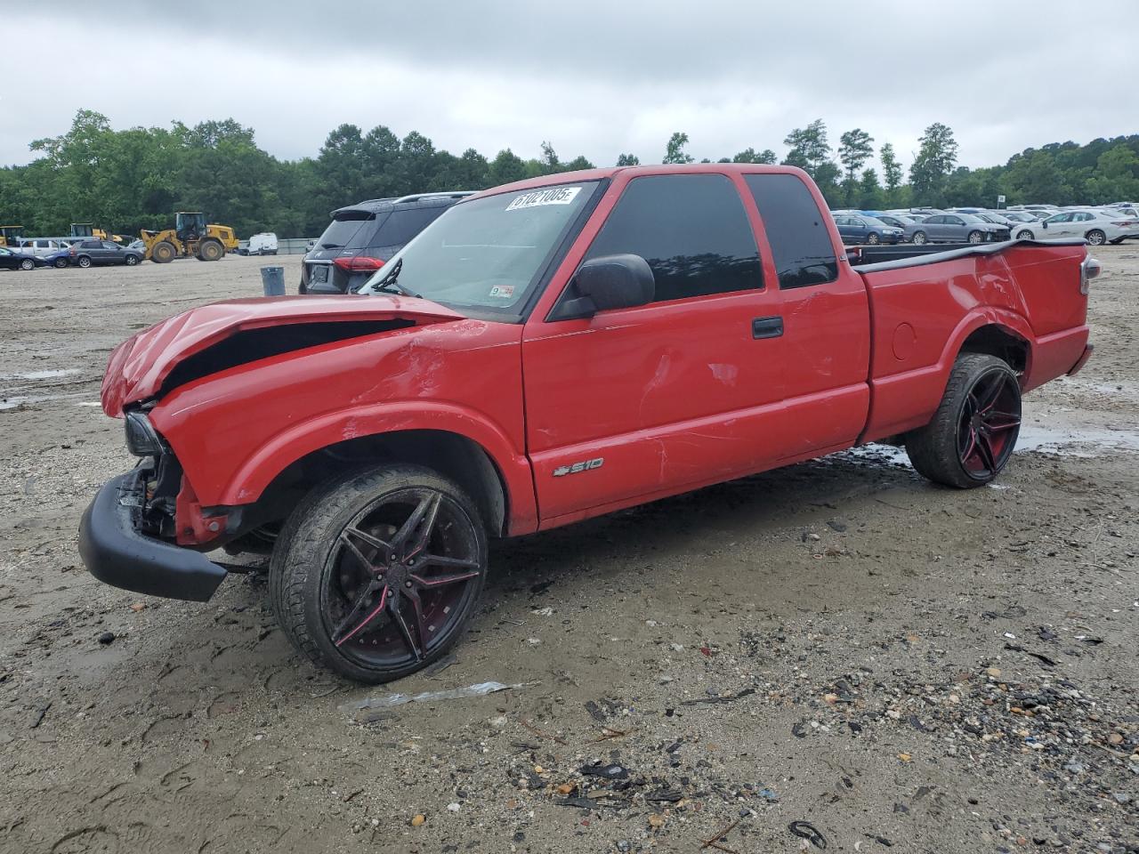 2001 Chevrolet S Truck S10 იყიდება Hampton-ში, VA - Front End