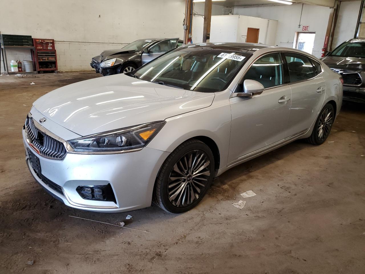 KNALC4J18H5060400 KIA CADENZA Photo 1
