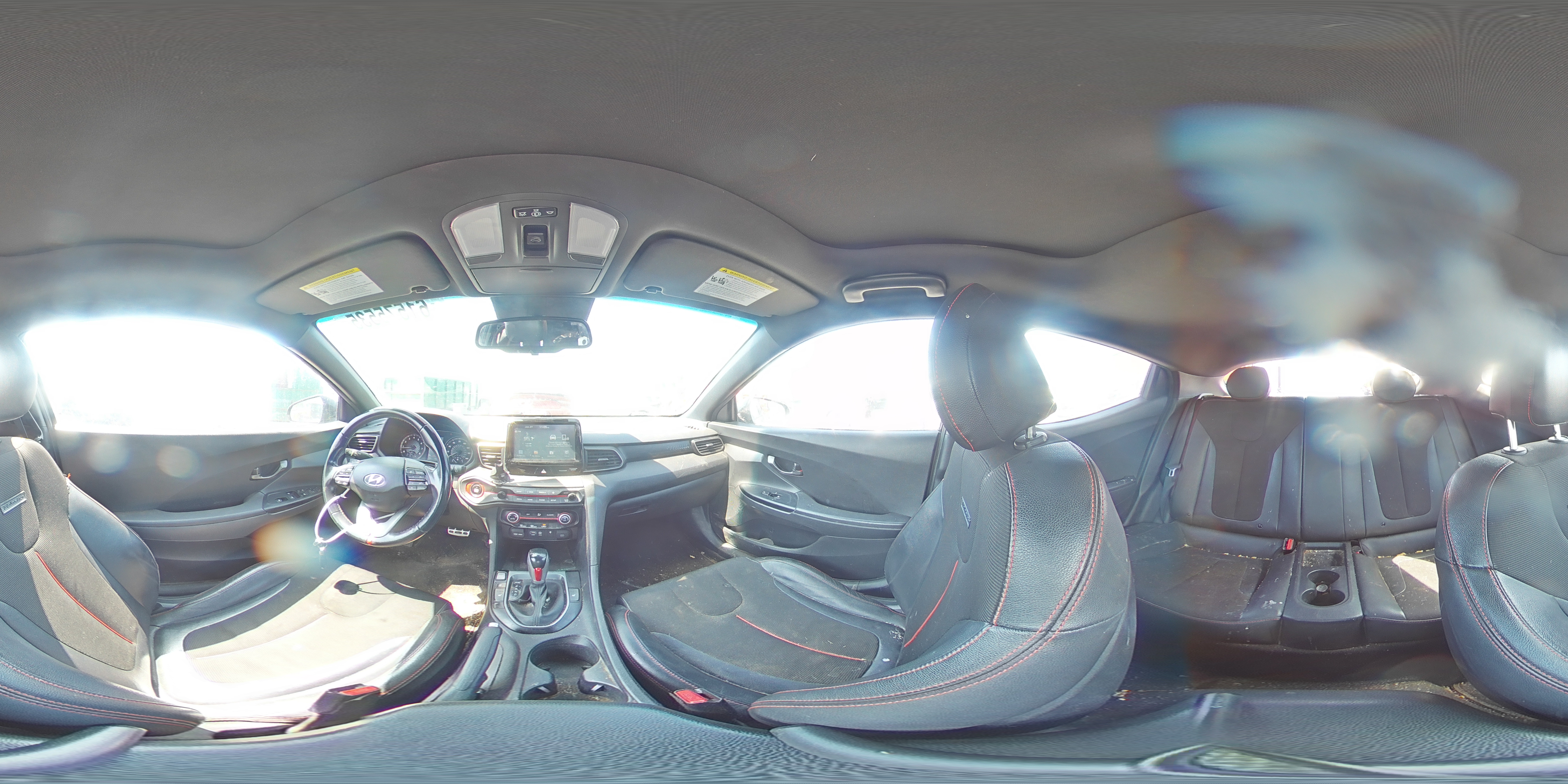 2020 Hyundai Veloster Base VIN: KMHTG6AF8LU021704 Lot: 61575535