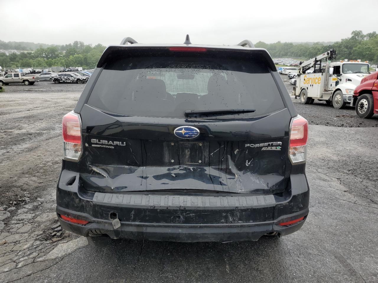 2017 Subaru Forester 2.5I Touring VIN: JF2SJATC7HH437543 Lot: 60866985