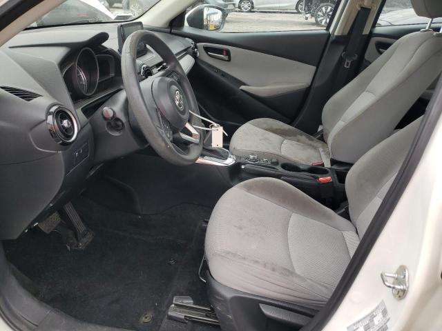  TOYOTA YARIS 2019 Biały