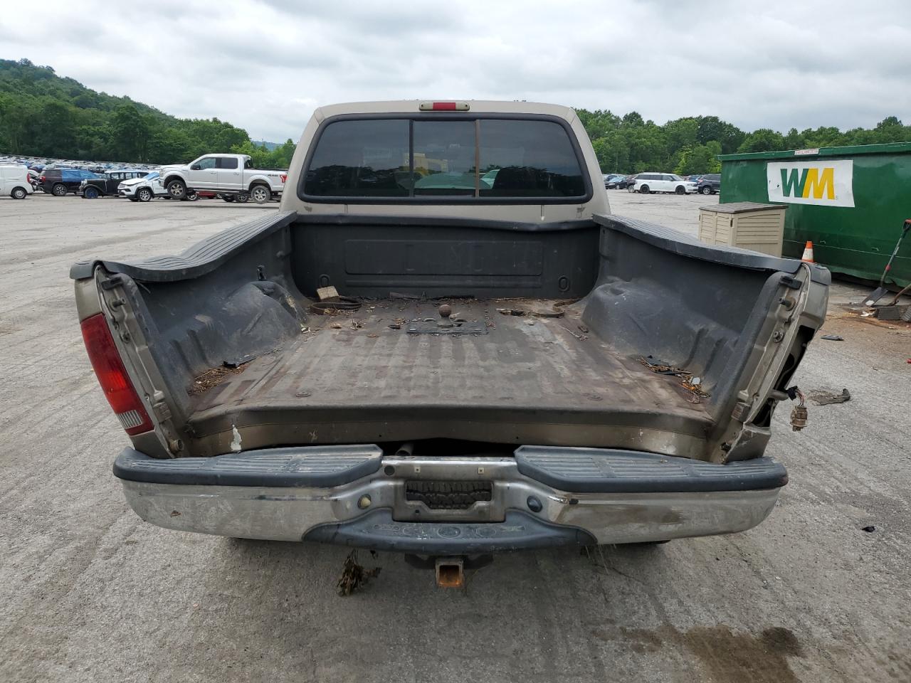 2003 Ford F350 Srw Super Duty VIN: 1FTSW31F13EA50456 Lot: 62838035