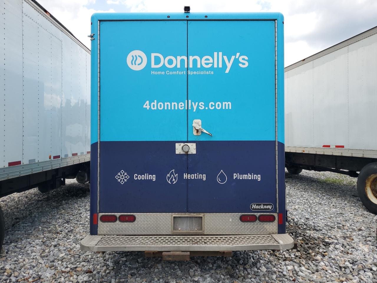 2018 Isuzu Npr Hd - Trucks VIN: 54DC4W1B3JS805965 Lot: 69327585