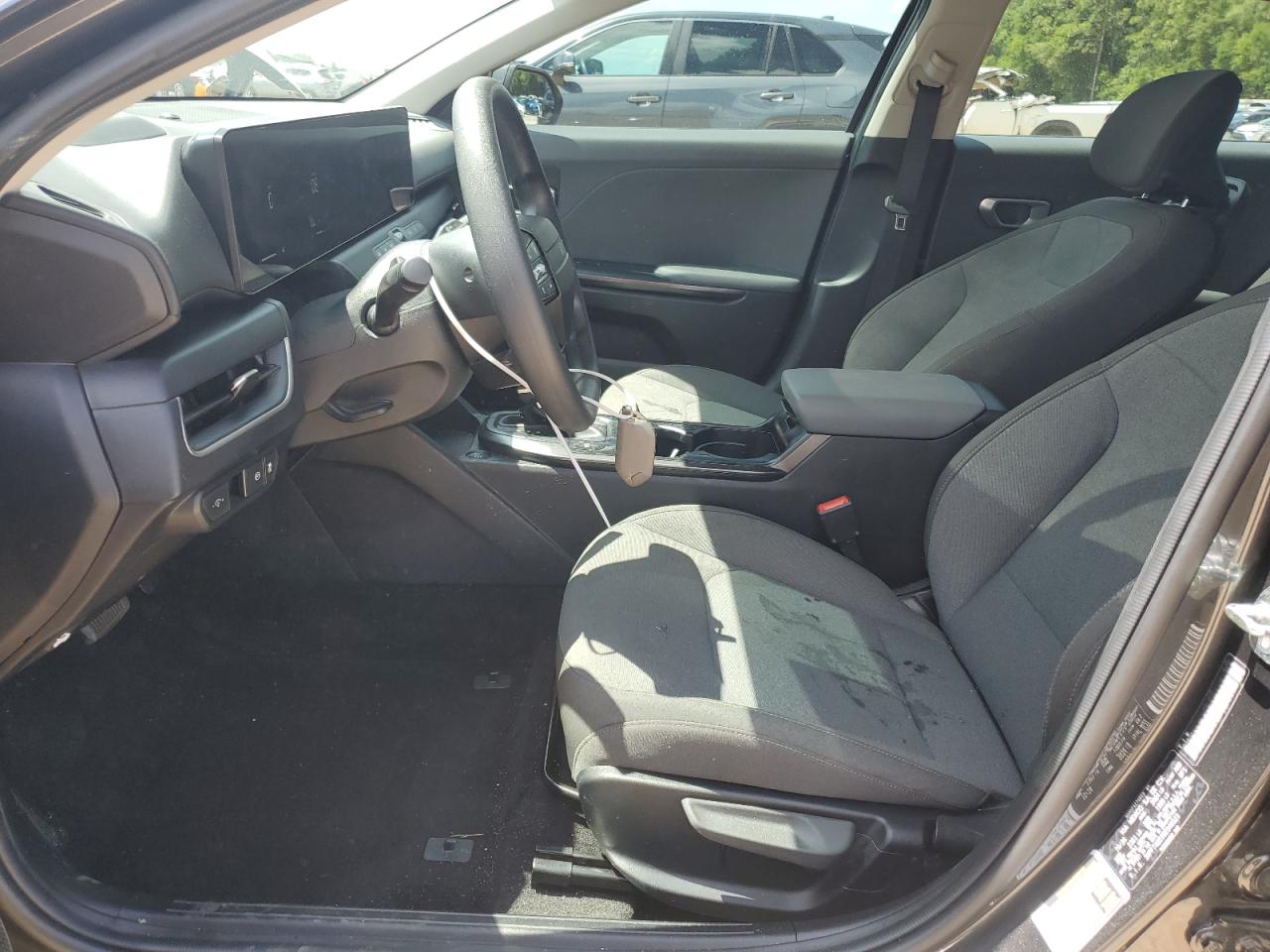 2025 Kia K4 Lx VIN: 3KPFT4DE9SE040523 Lot: 61996655