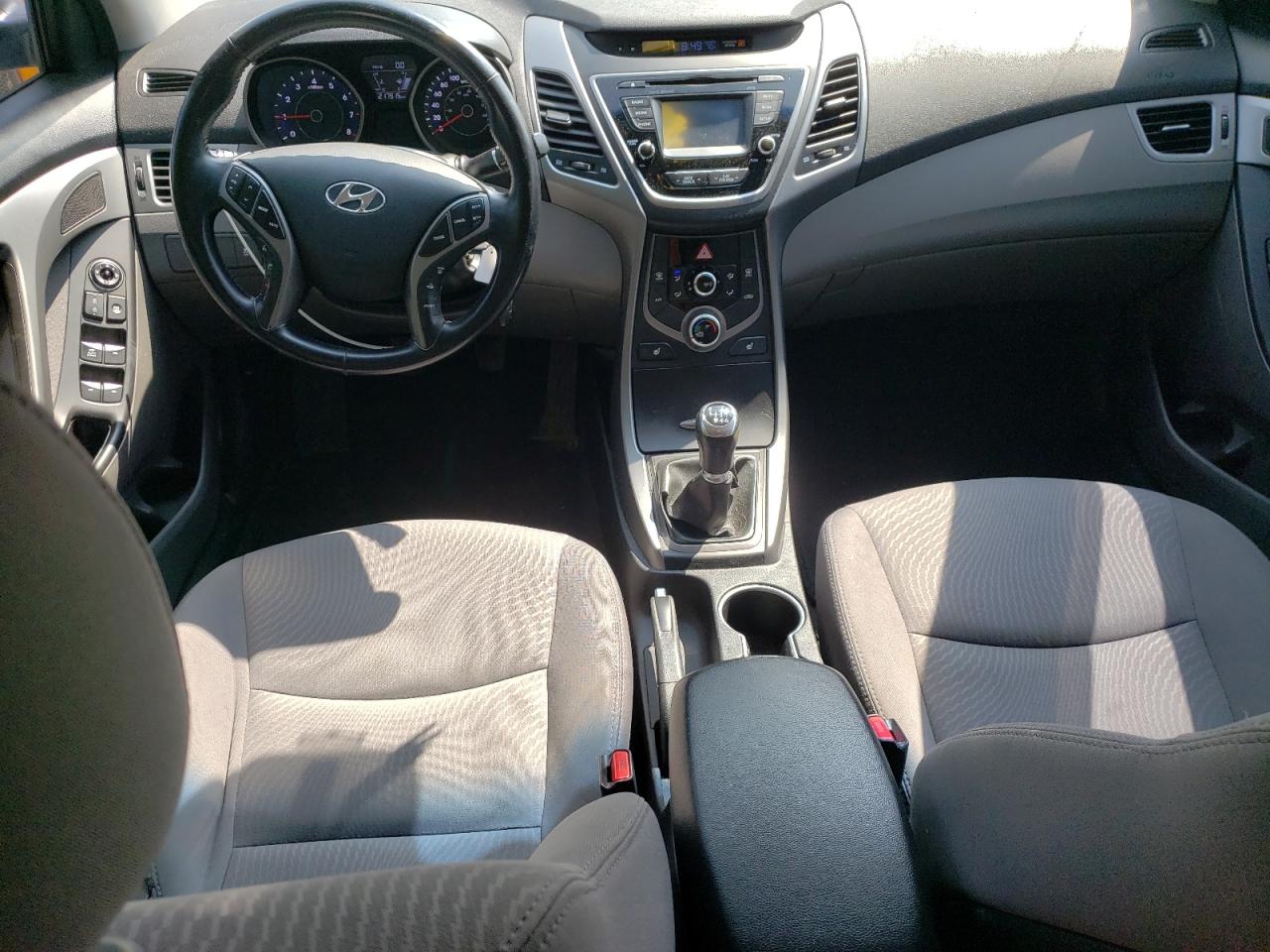 2014 Hyundai Elantra Se VIN: 5NPDH4AE8EH471268 Lot: 59010455