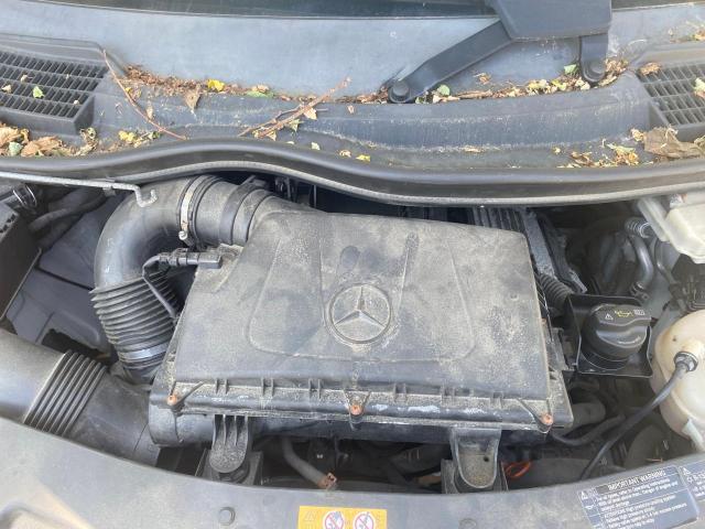  MERCEDES-BENZ METRIS 2017 White