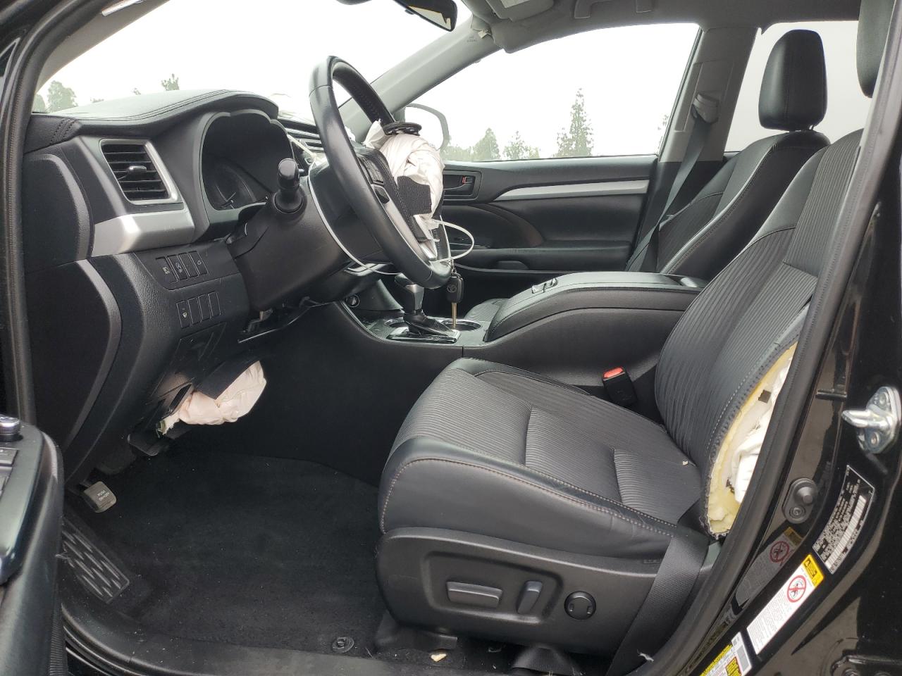 2019 Toyota Highlander Le VIN: 5TDBZRFH4KS973172 Lot: 61799085