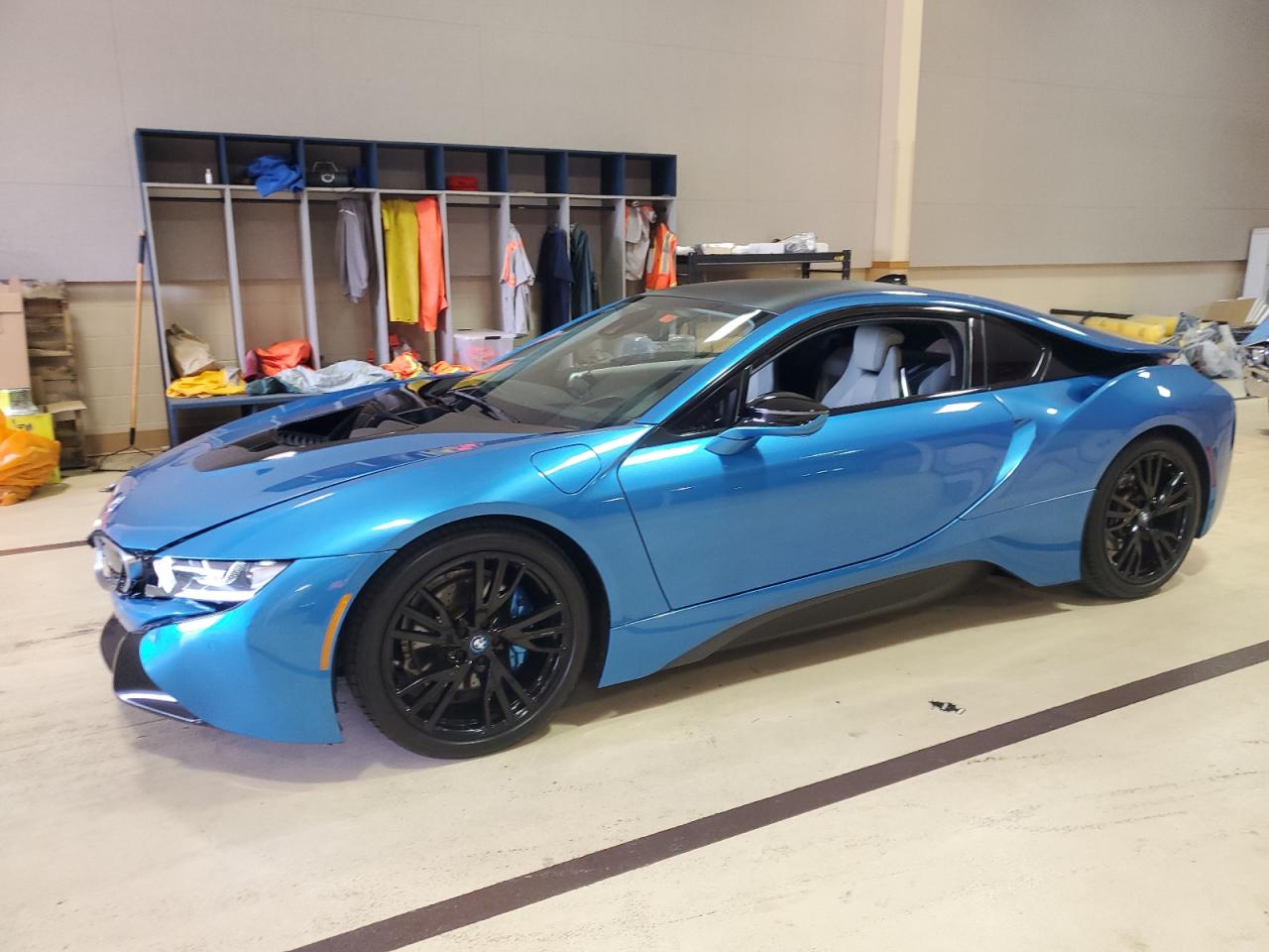2016 BMW I8