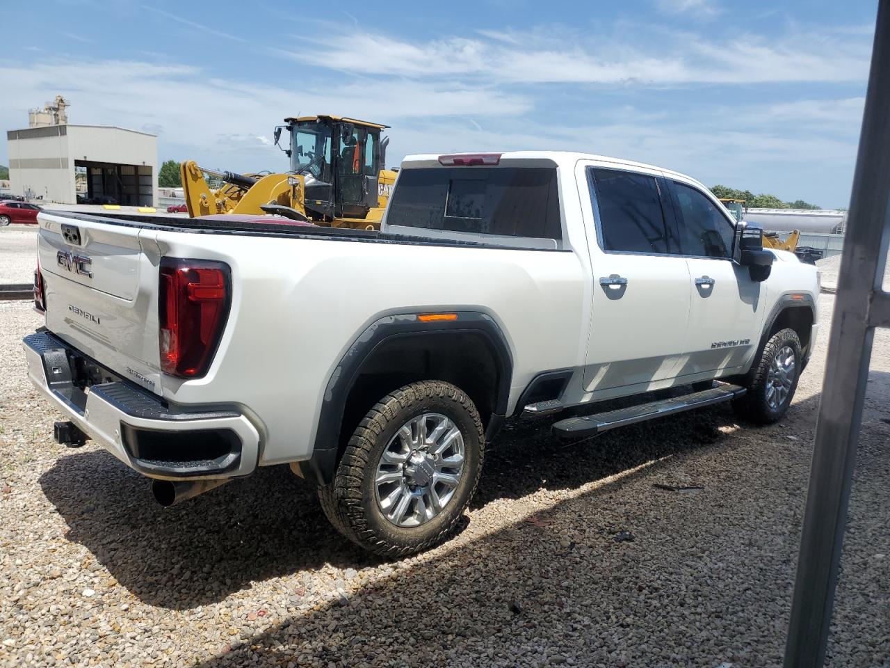2022 GMC Sierra - Image 3