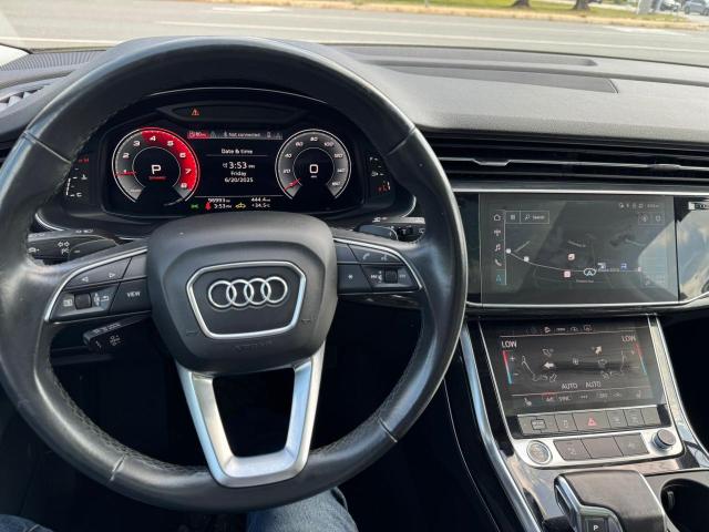 AUDI Q7 2021 Biały