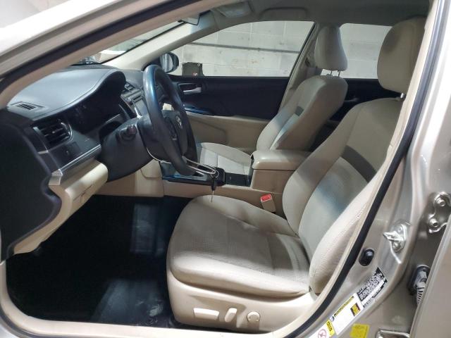  TOYOTA CAMRY 2014 Бежевый