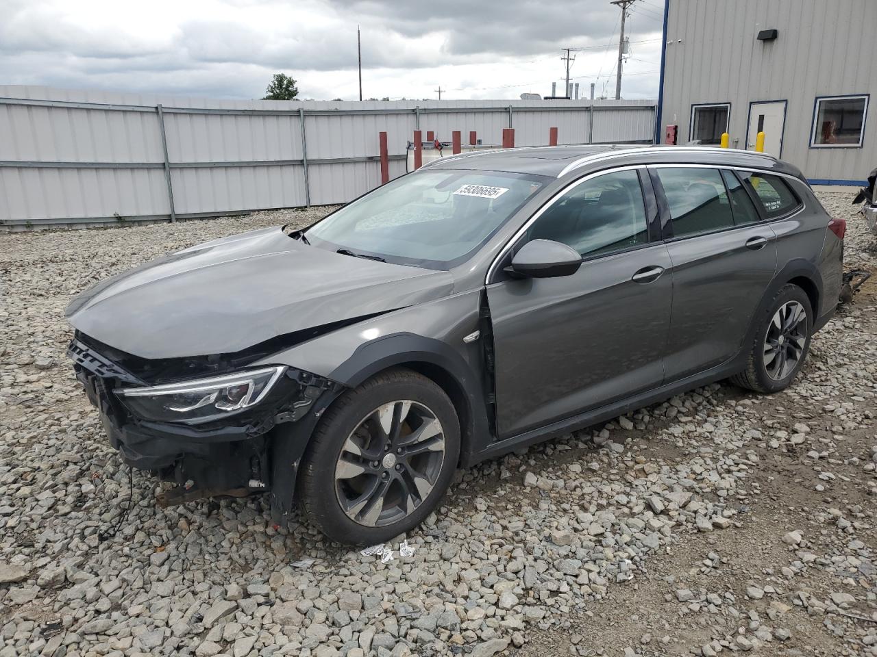 2018 Buick Regal Tourx Essence