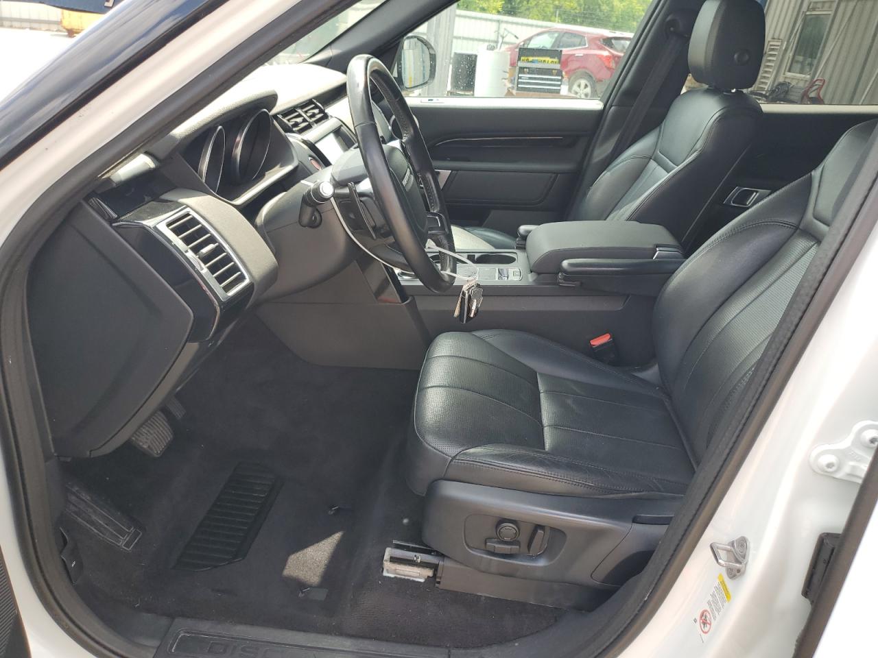 2020 Land Rover Discovery Se VIN: SALRG2RV5L2424840 Lot: 62494655