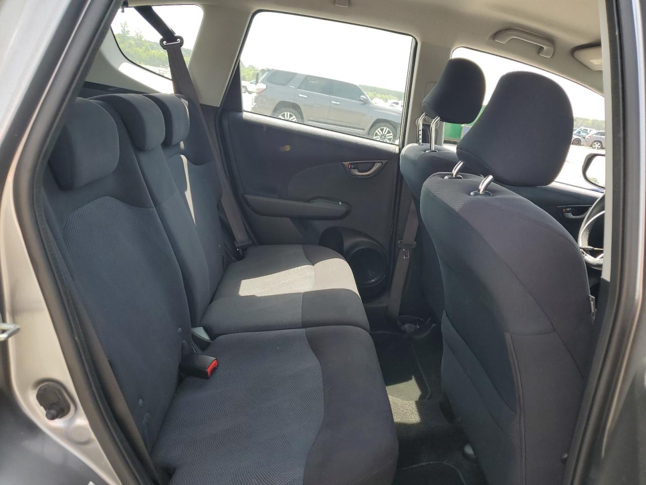 2010 Honda Fit Sport VIN: JHMGE8H43AC006136 Lot: 61164985