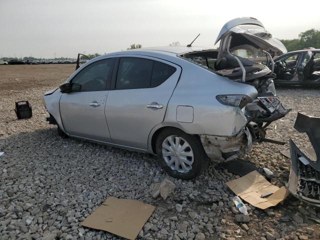  NISSAN VERSA 2017 Серебристый