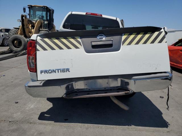 Pickups NISSAN FRONTIER 2014 Biały
