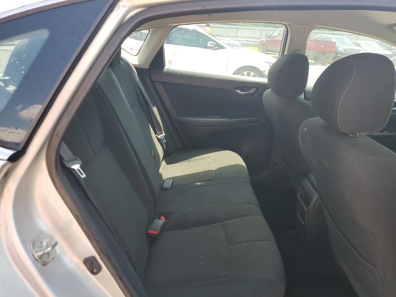 2018 Nissan Sentra S VIN: 3N1AB7APXJY284783 Lot: 62003975