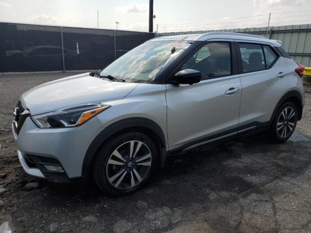  NISSAN KICKS 2020 Srebrny