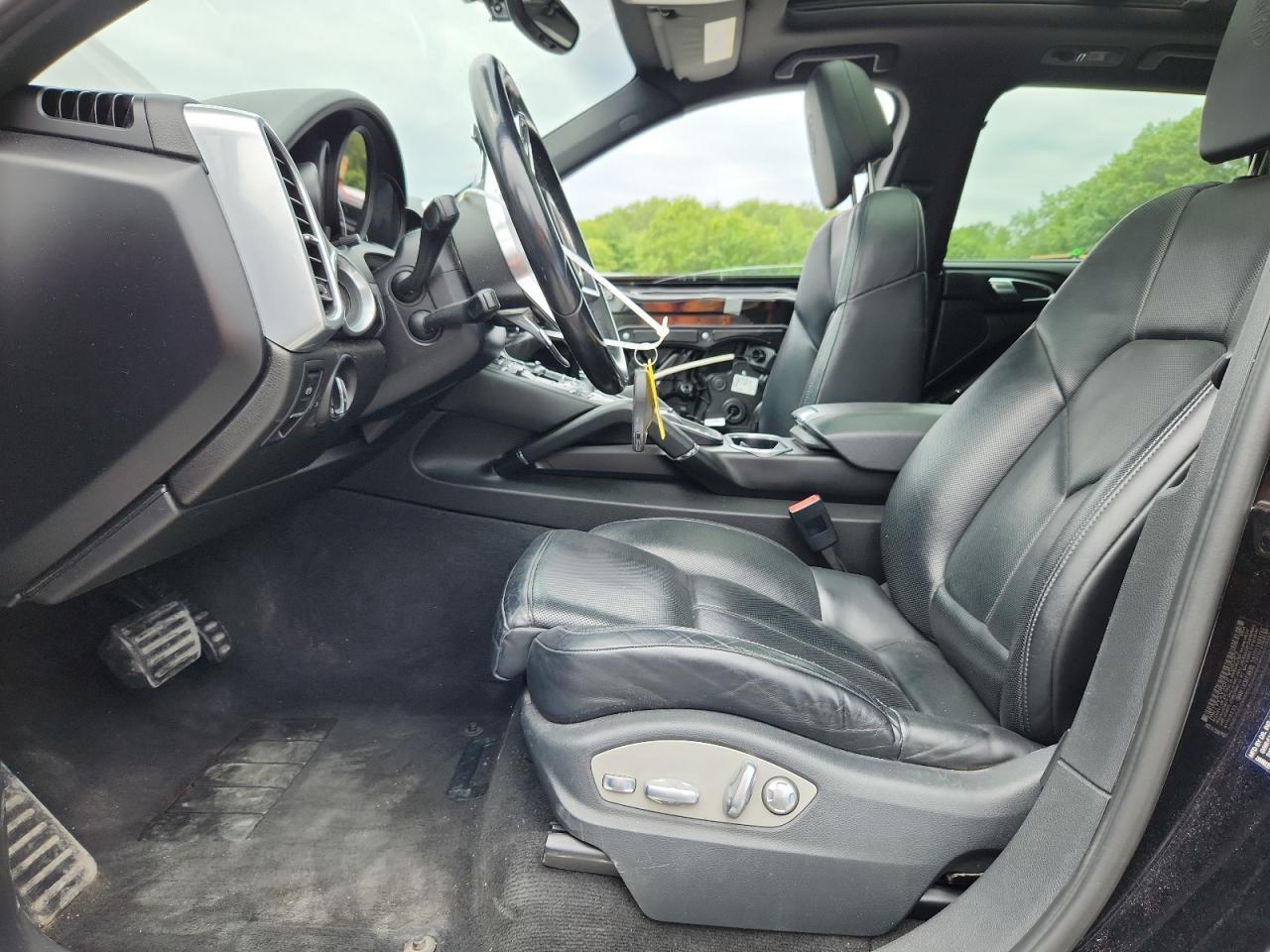 2016 Porsche Cayenne VIN: WP1AA2A20GLA09253 Lot: 62654775