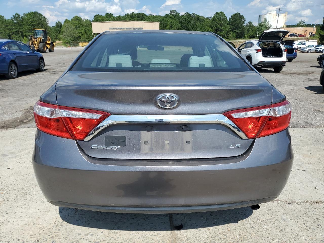 2015 Toyota Camry Le VIN: 4T4BF1FK6FR476682 Lot: 61997705