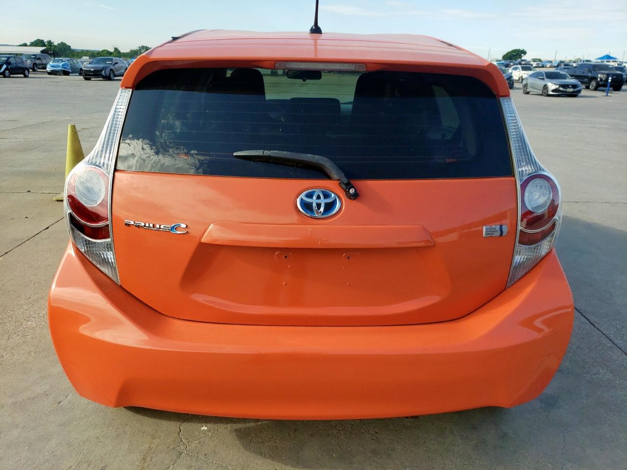 2012 Toyota Prius C VIN: JTDKDTB36C1021505 Lot: 62361605