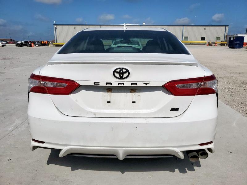  TOYOTA CAMRY 2020 Белы