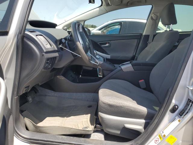  TOYOTA PRIUS 2015 Серебристый