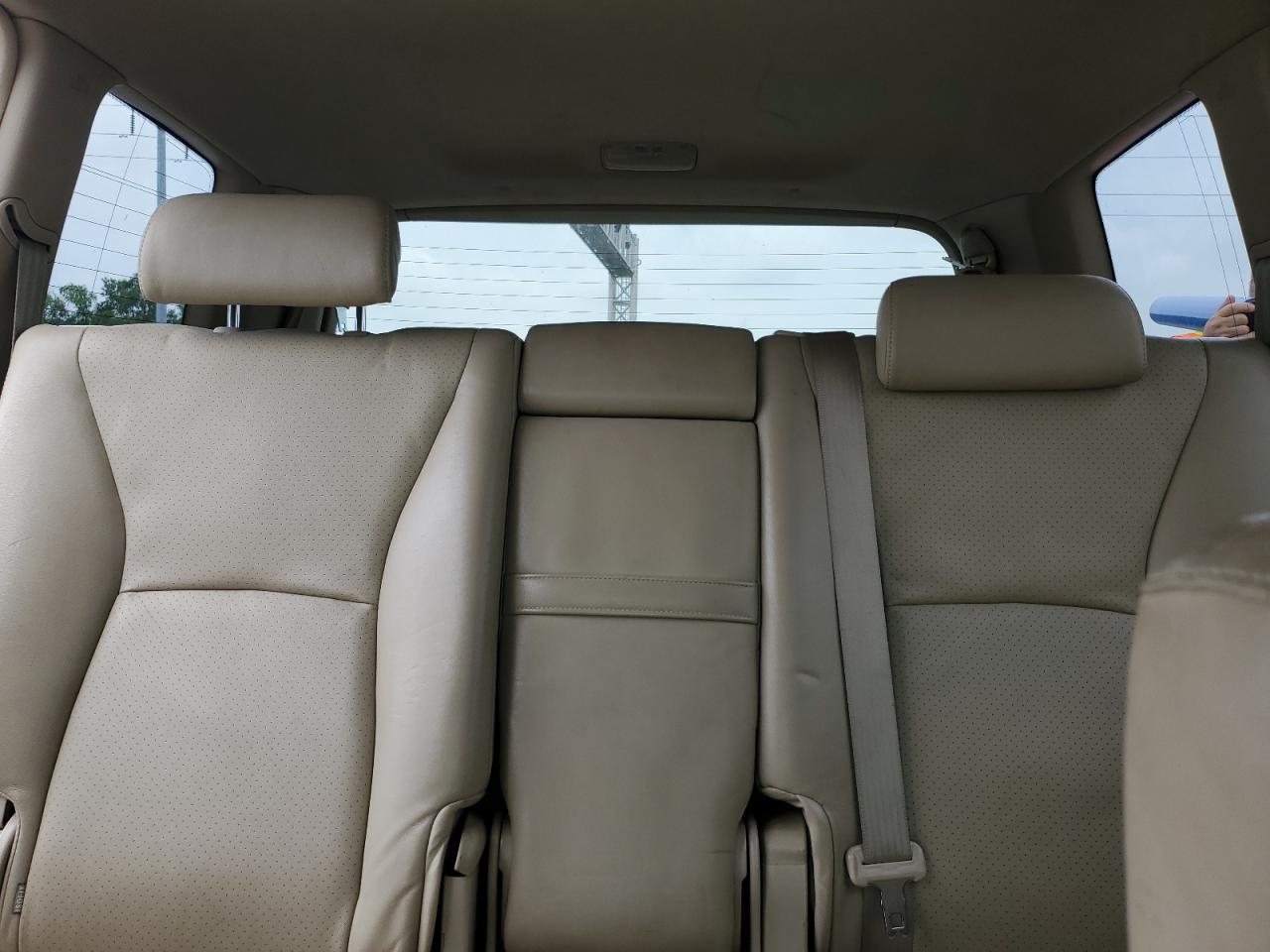 2004 Toyota Highlander Base VIN: JTEDP21A740038813 Lot: 63106905