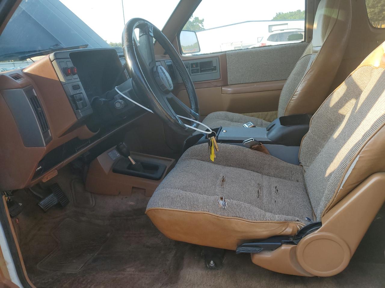 1990 Chevrolet Blazer S10 VIN: 1GNCT18Z1L8138267 Lot: 62823015