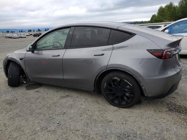 TESLA MODEL Y 2024 Silver