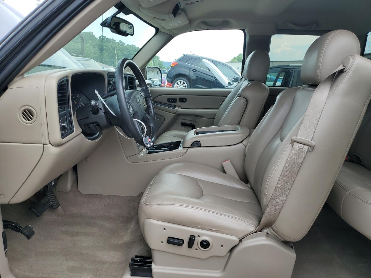 2004 Chevrolet Silverado C1500 VIN: 2GCEC19T641368080 Lot: 62772515