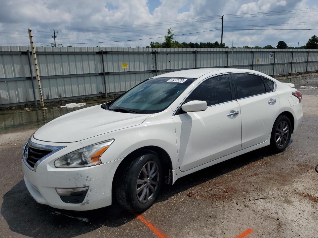 Montgomery, AL에서 판매 중인 2015 Nissan Altima 2.5 - Side