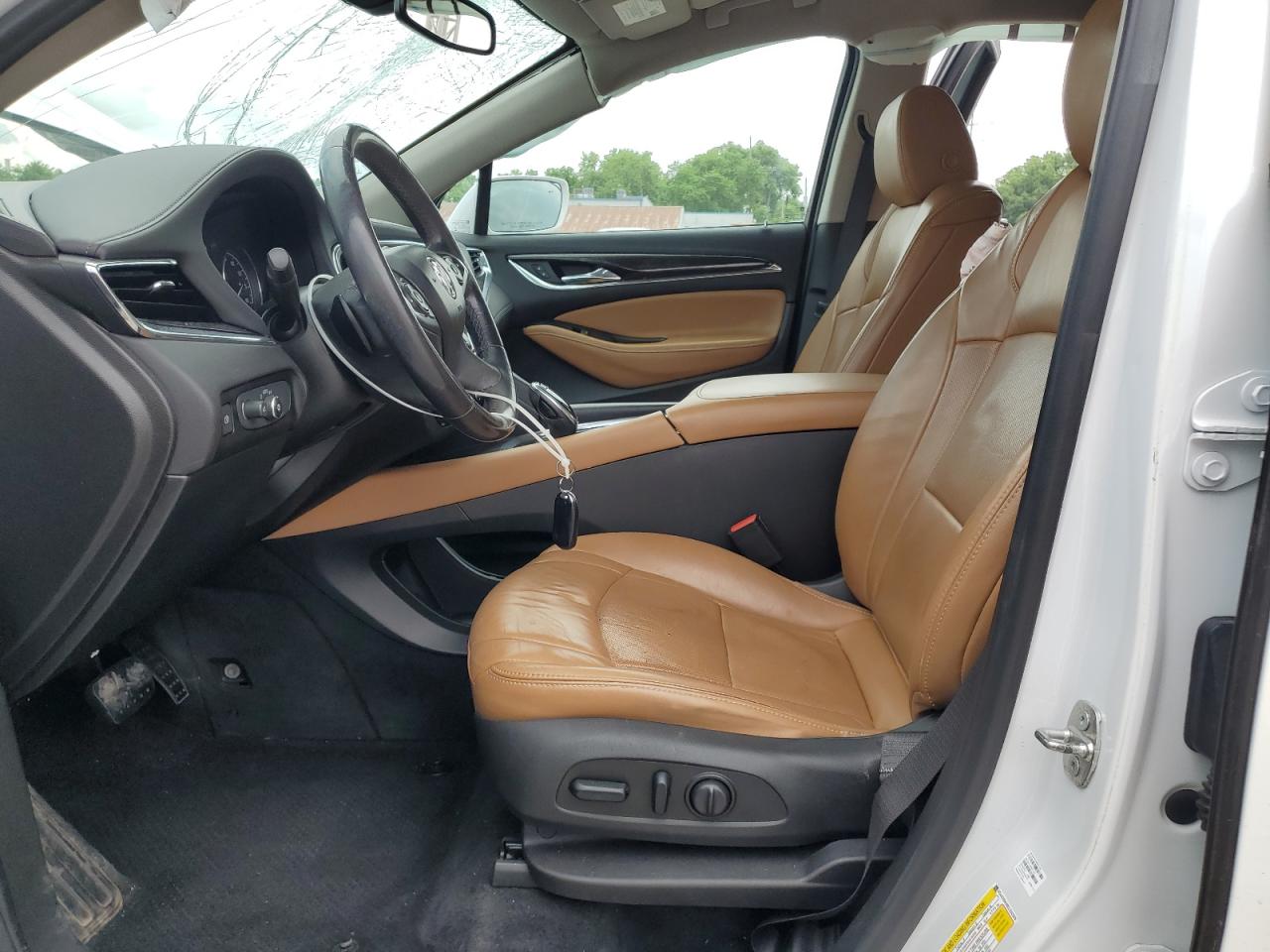 2018 Buick Enclave Essence VIN: 5GAERBKW5JJ242305 Lot: 61298315